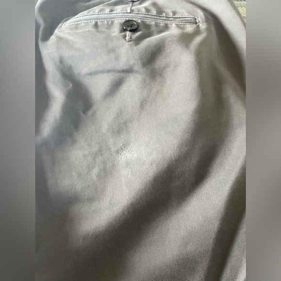 Bonobos Weekday Warrior Friday Slim Fit Gray Pants - Picture 3 of 6